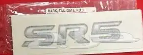 علامة تويوتا هايلوكس باب خلفي 1