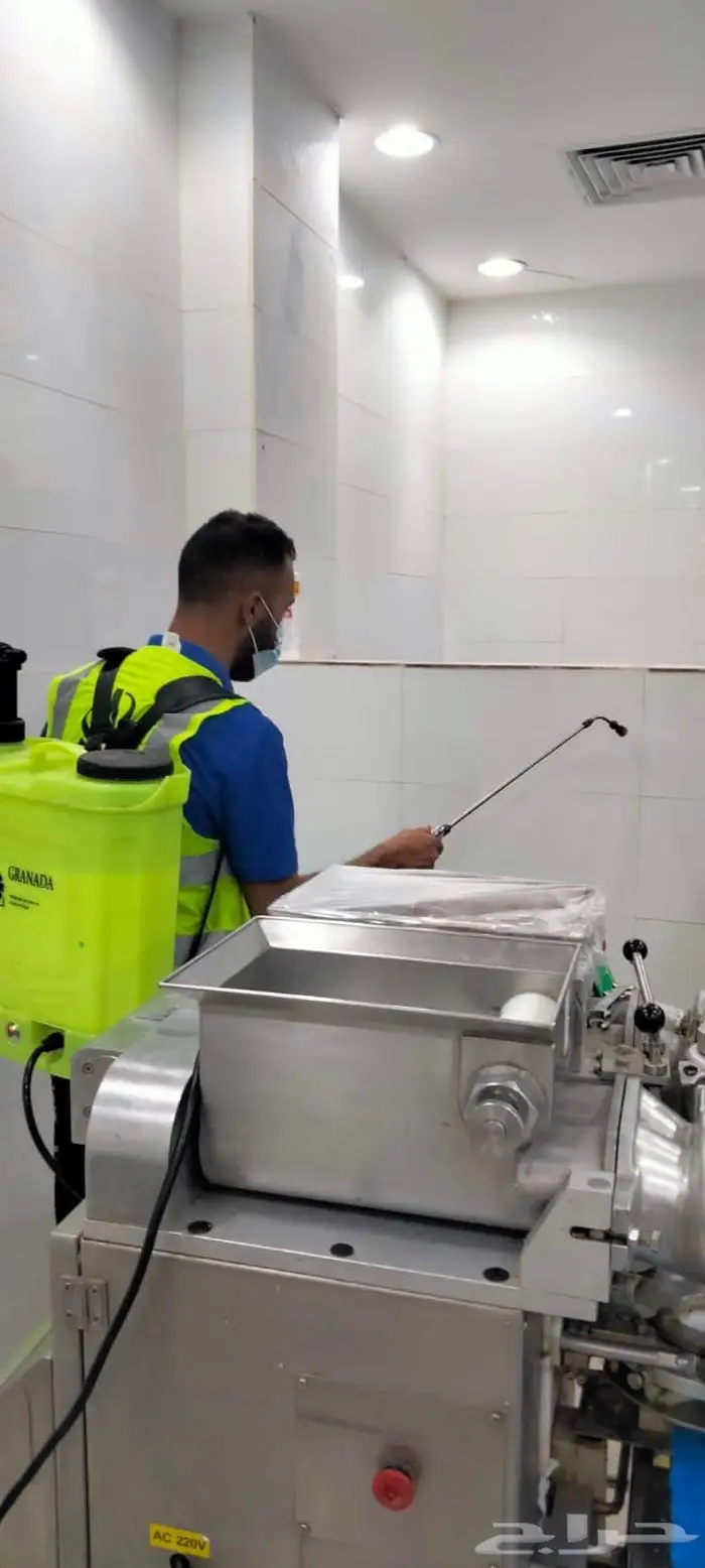 شركة تنظيف بالرياض مكافحة حشرات ورش مبيدات الحشرات بالرياض 22