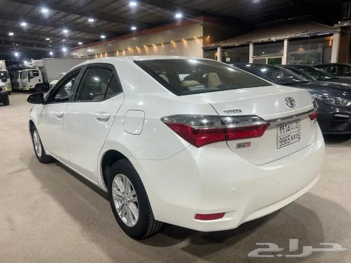كورولا-2018-العداد-146000-السعر-55.000 10