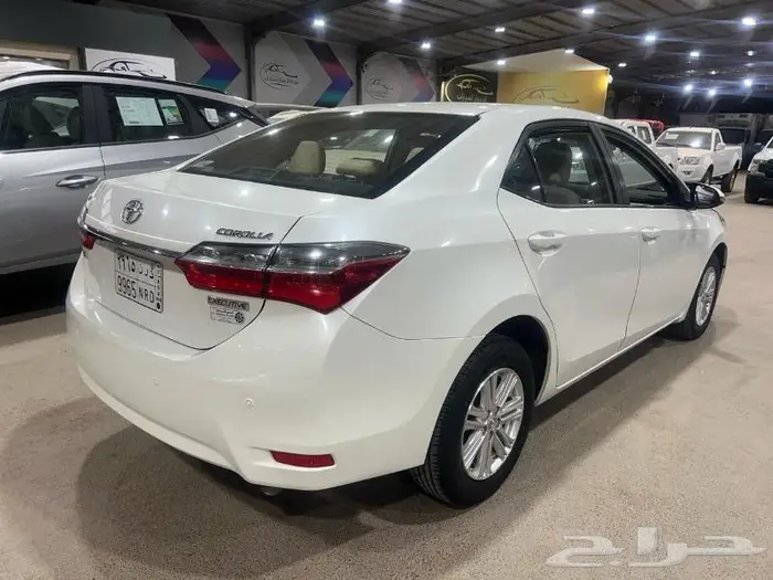 كورولا-2018-العداد-146000-السعر-55.000 12