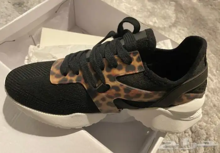 احذية ميلانو جديدة 32