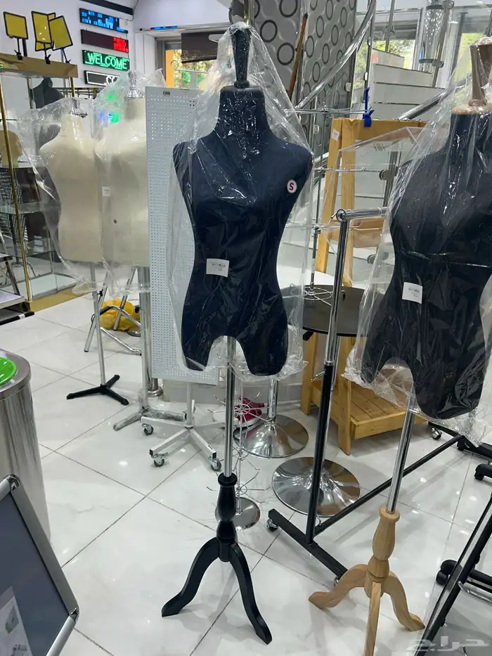 مجسم تايلندي نسائي رجالي اطفال 0