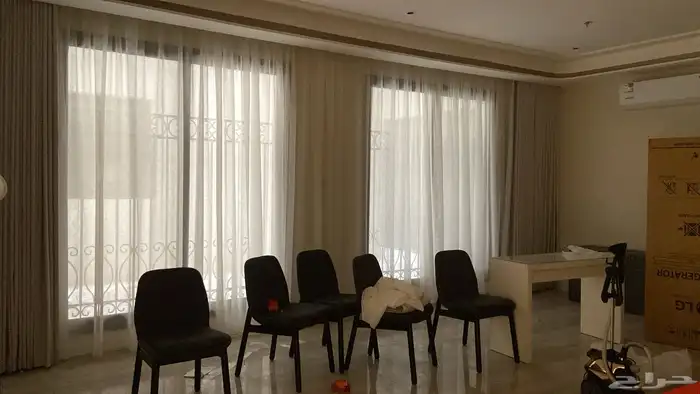 تفصيل ستائر ويف خطين بلاك آوت مع لنن 3