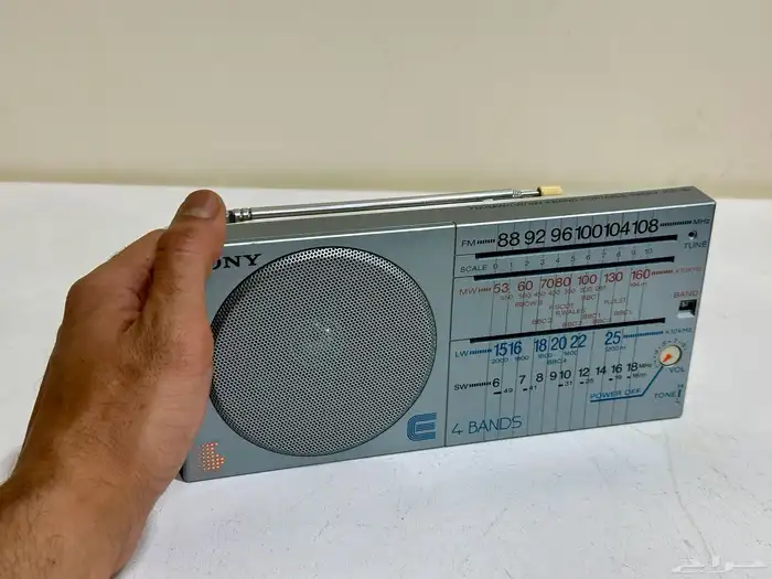 راديو سوني icf-32 متعدد الموجات 11