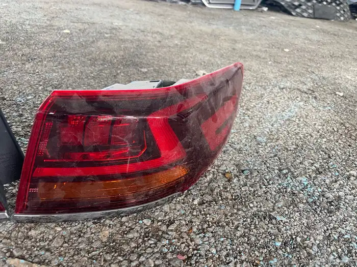 اسطبات خلفيه كادينزا 2021-2022 2