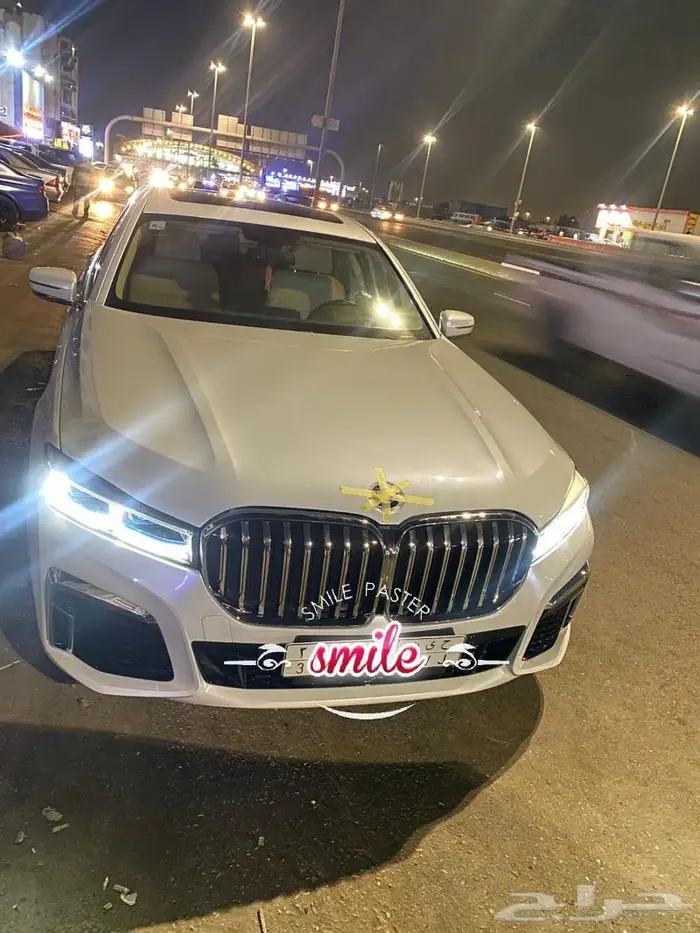 مرسيدس بنز بي ام دبليو 90