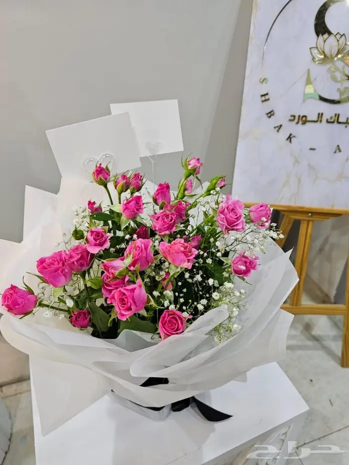 تنسيق وتجهيز باقات الورد الطبيعي والصناعي وشبكة العروس 33
