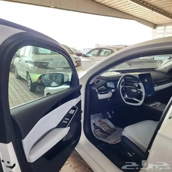 جيلى بريفيس نص فل 2.0 سى سى تيربو 2025 الجديده حصرى 6