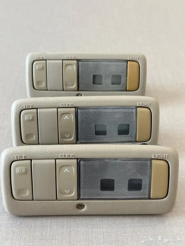 سويش التحكم بالسقف كورلا 2001 الي 2007 0