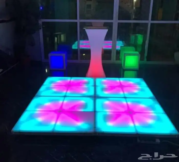 مكعبات مضئيه وطولات مضيئه وكراسي للبيع 1
