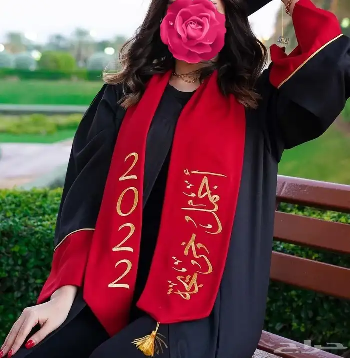 عبايات تخرج 1