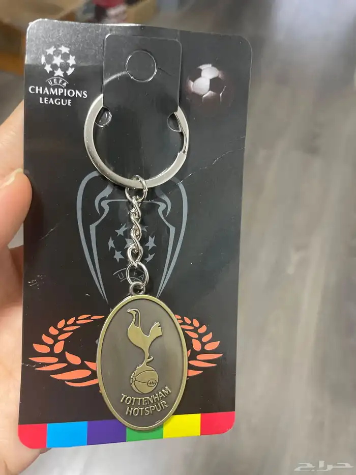 ميدالية مفاتيح الاندية والمنتخبات 13