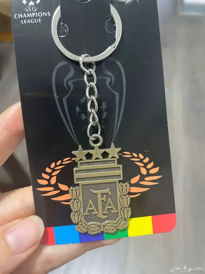 ميدالية مفاتيح الاندية والمنتخبات 26