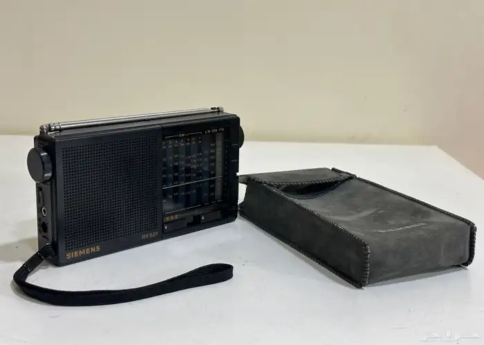 راديو سيمنز rk-621 جميع الموجات 1986 0