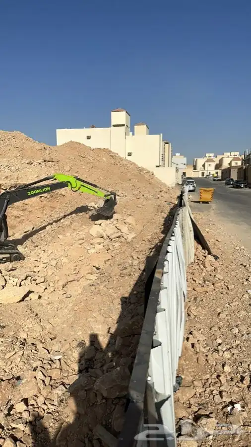 حفر وترحيل بوكلين 6