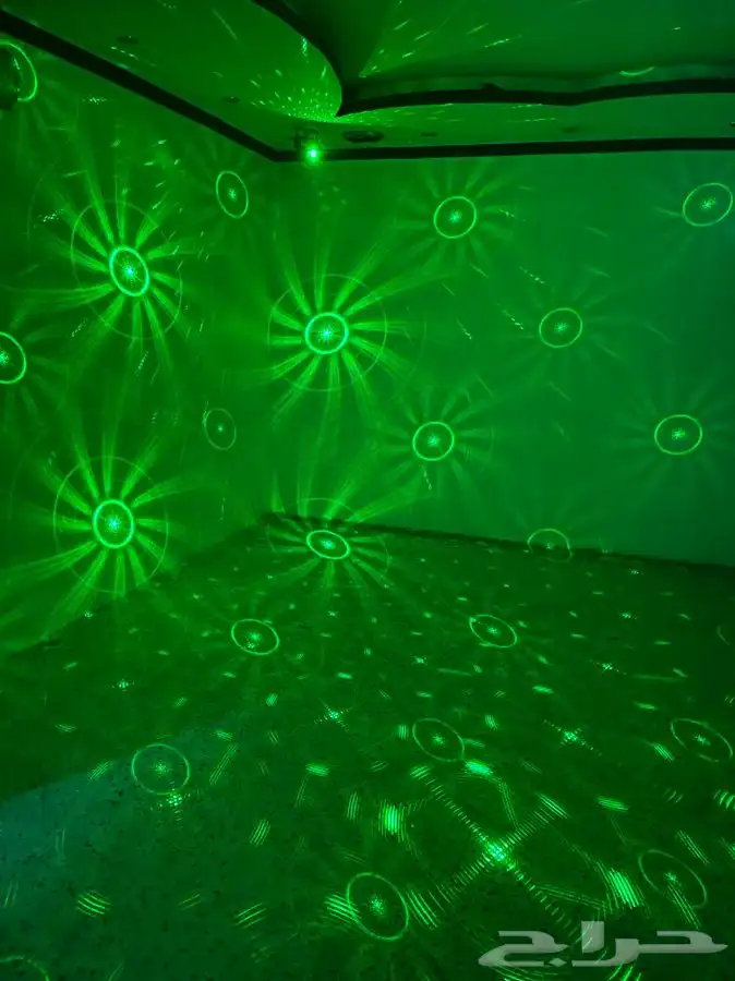 اضات الليز مع اثريا فيها سماعه تشتغل بلوتوث 1