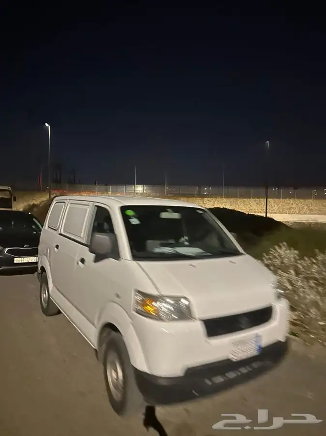 فان سوزوكي فان للإيجار 0