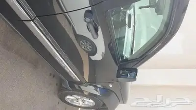 سيارة جيب شيروكى مخزون منذ 7 سنوات 3