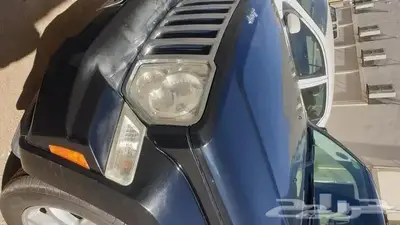 سيارة جيب شيروكى مخزون منذ 7 سنوات 0
