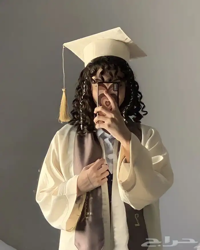 عبايات تخرج 25
