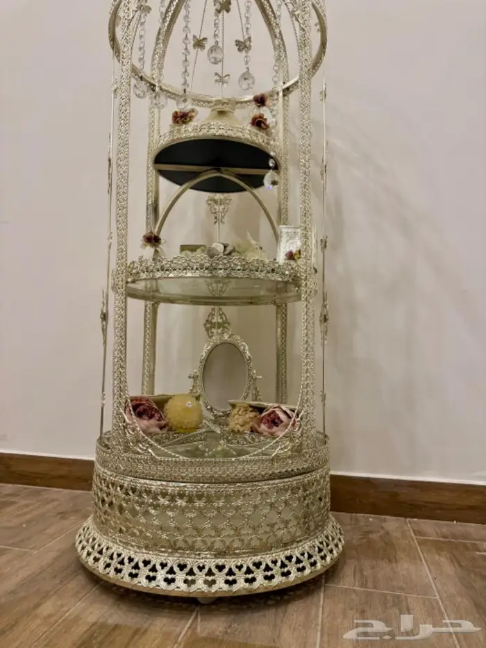عربية ملكة 0