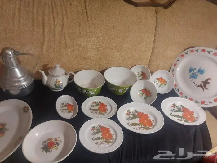 صحون و أغراض قديمه 2