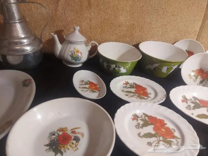 صحون و أغراض قديمه 9