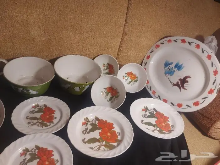 صحون و أغراض قديمه 10