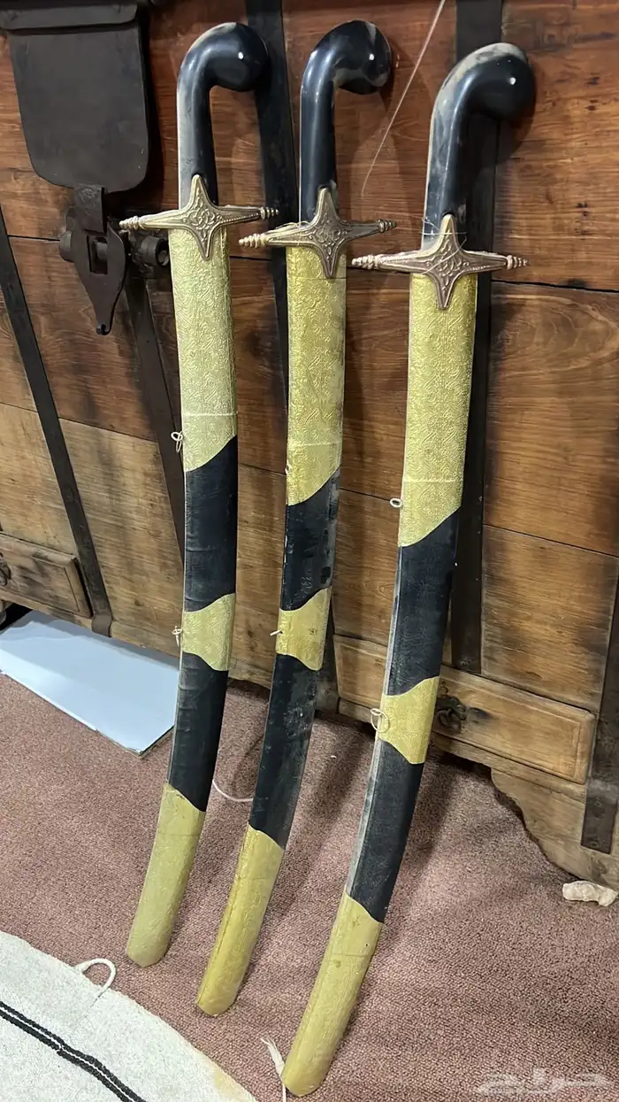 قطع تراثيه منوعه للبيع 22