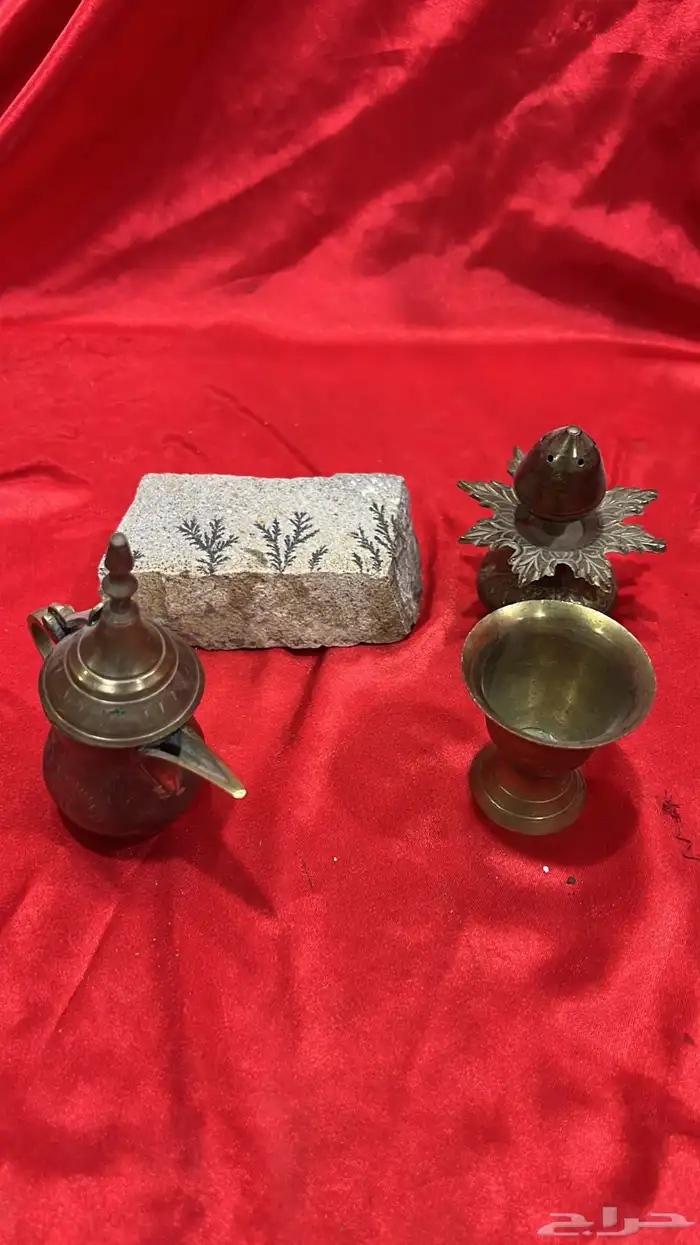 قطع تراثيه منوعه للبيع 38
