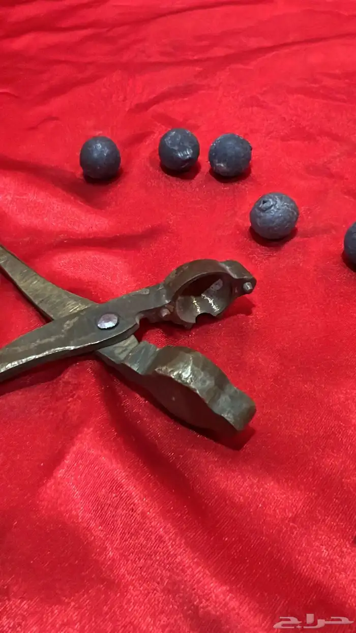 قطع تراثيه منوعه للبيع 2