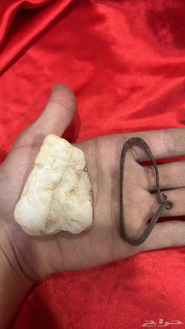 قطع تراثيه منوعه للبيع 56