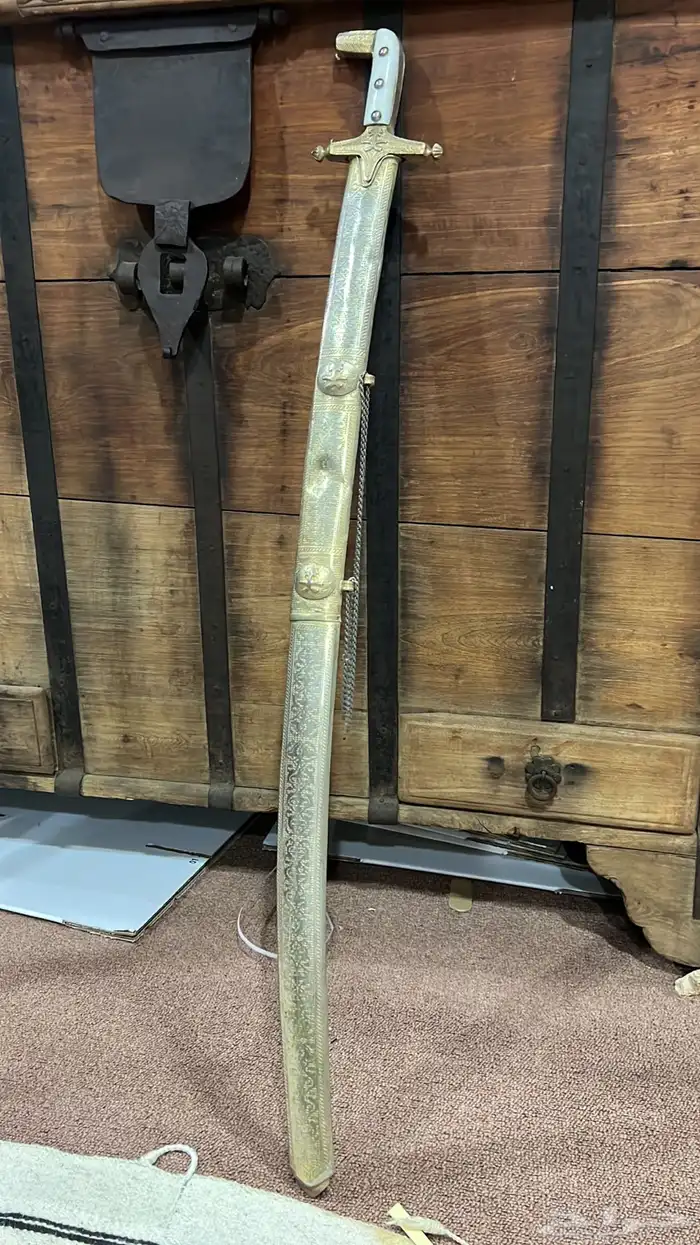 قطع تراثيه منوعه للبيع 24