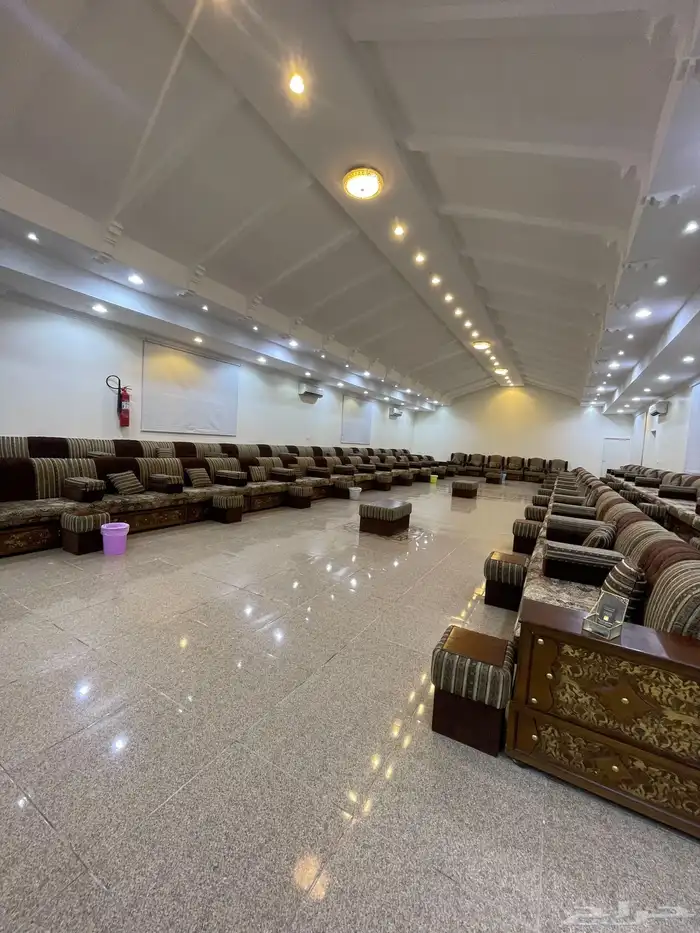 قاعة البركة لجميع الاحتفالات والمناسبات للايجار السنوي 35