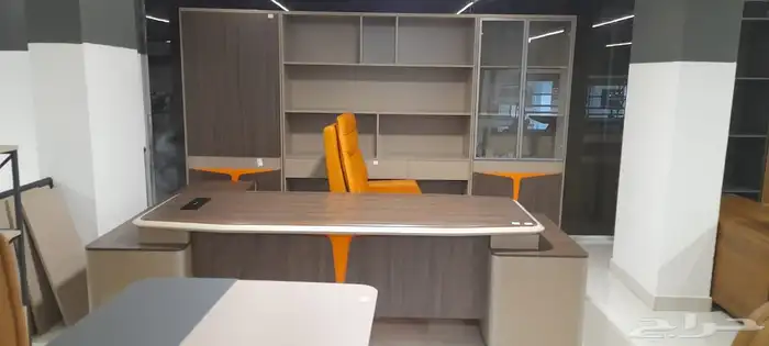 office furniture. shop 18