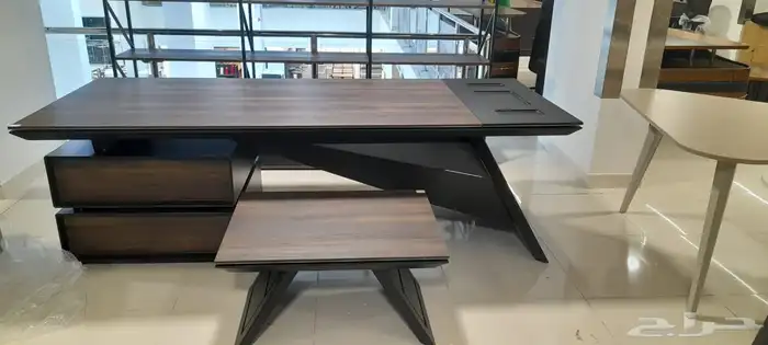 office furniture. shop 19