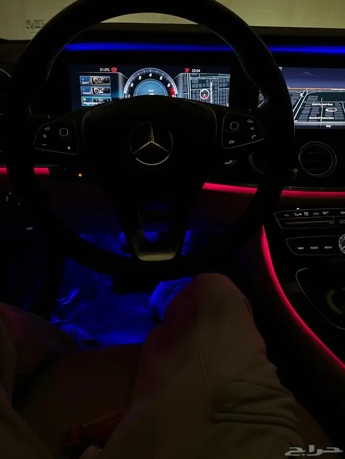 مرسيدس E300 موديل 2018 12