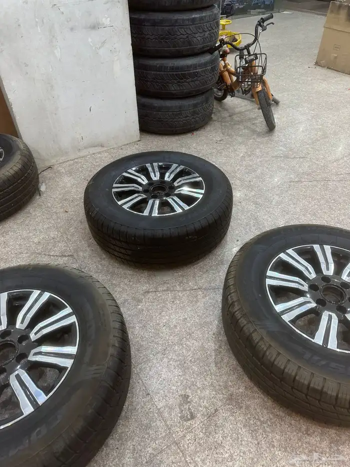 جنوط وكاله نيسان باترول se2مع كفرات البيع مستعجل 0