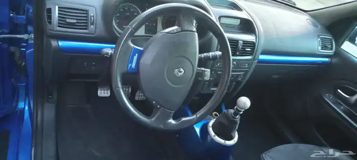 رينو كليو V6 7