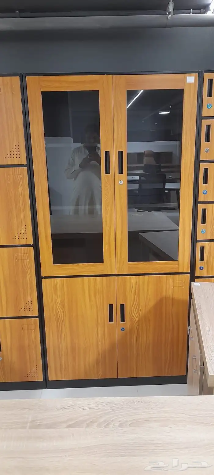 office furniture. shop 26