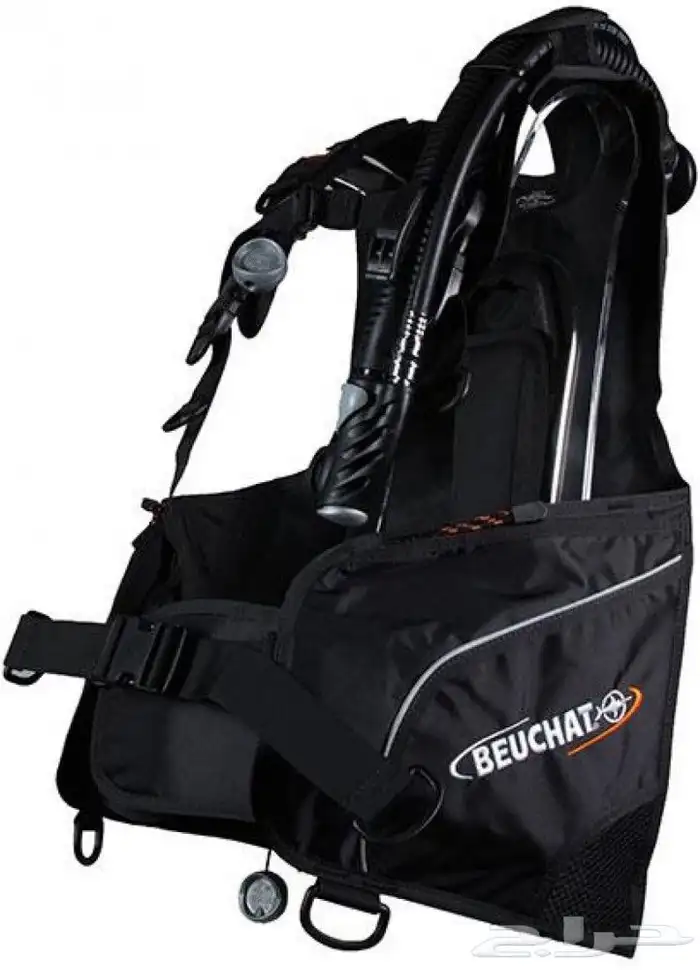 صقر الصحاري لمستلزمات الرحلات عروض تصفيه لجميع البضاعة 45