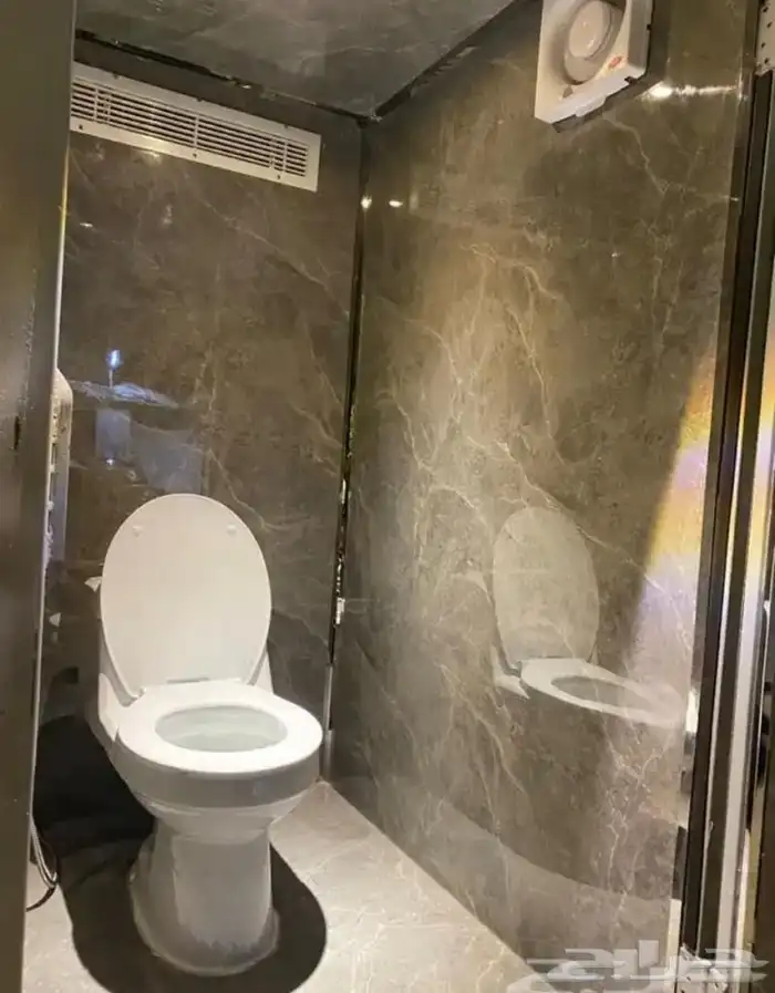 للإيجار تاجيركرفانات امريكية ودورات مياه متنقله 9