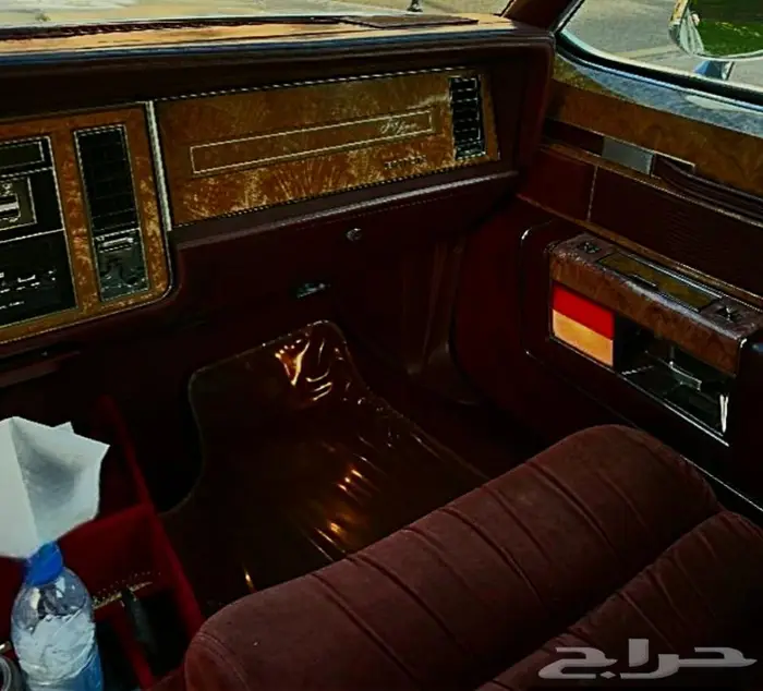 درج و منظم كابرس وحامل أكواب ومناديل وأشرطة كاسيت 14