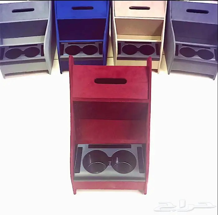 درج و منظم كابرس وحامل أكواب ومناديل وأشرطة كاسيت 9