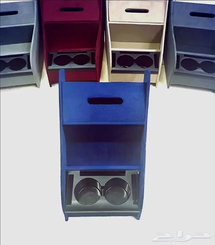 درج و منظم كابرس وحامل أكواب ومناديل وأشرطة كاسيت 10