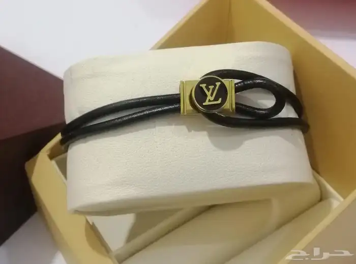 هدايا ماركه فخمه 38
