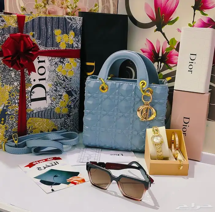 هدايا ماركه فخمه 35
