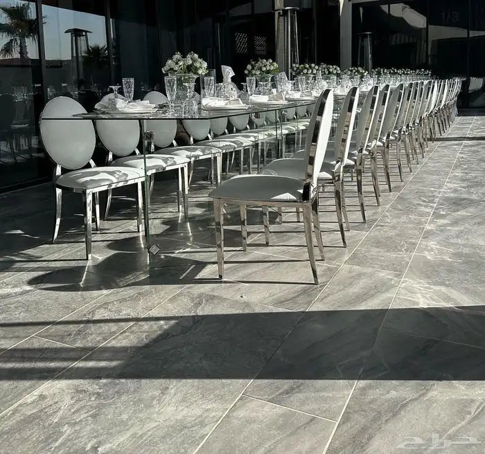 طاولات عشاء تنسيق حفلات 0