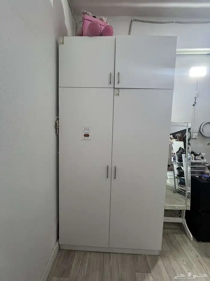 سرير ودولاب للبيع مع المرتبه كامل مافيهم اي عيوب 0