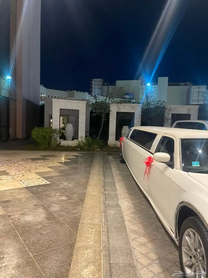 ليموزين الطويل vip للحفلات المناسابات للافراح 2